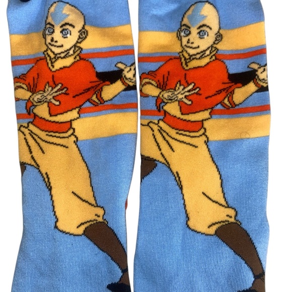 Odd Sox 2024 Avatar Novelty Crew Socks Fits Sizes 6-13 Blue w/Orange  NWT - Picture 2 of 6